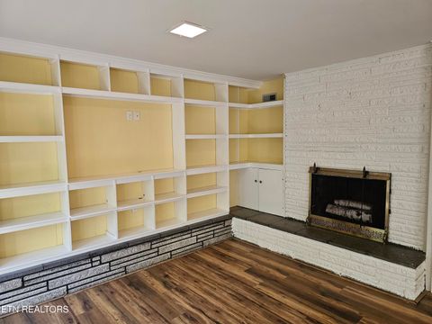 Tiny photo for 899 W Outer Drive, Oak Ridge, TN 37830 (MLS # 1319142)