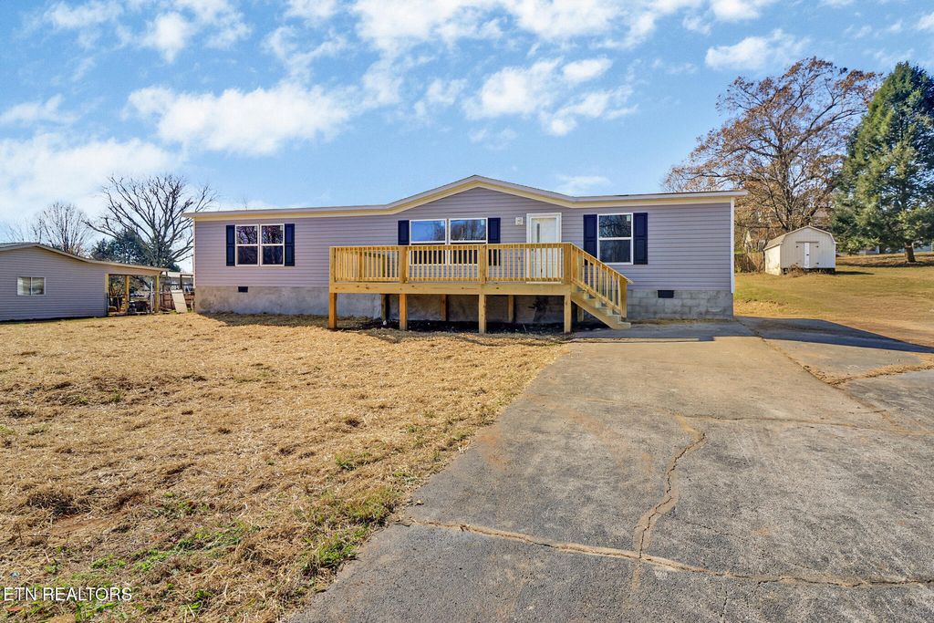 Photo of 503 College Grove Rd, Rockwood, TN 37854 (MLS # 1321768)