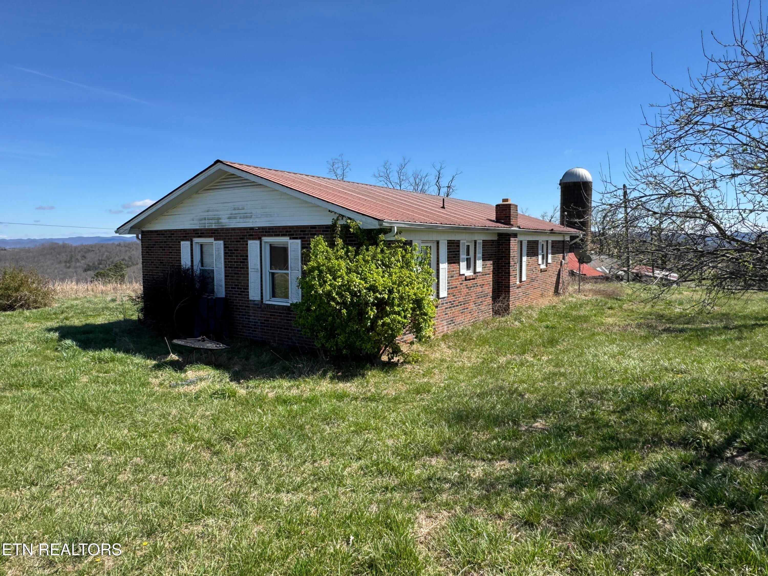 120 Oak Grove Church Rd