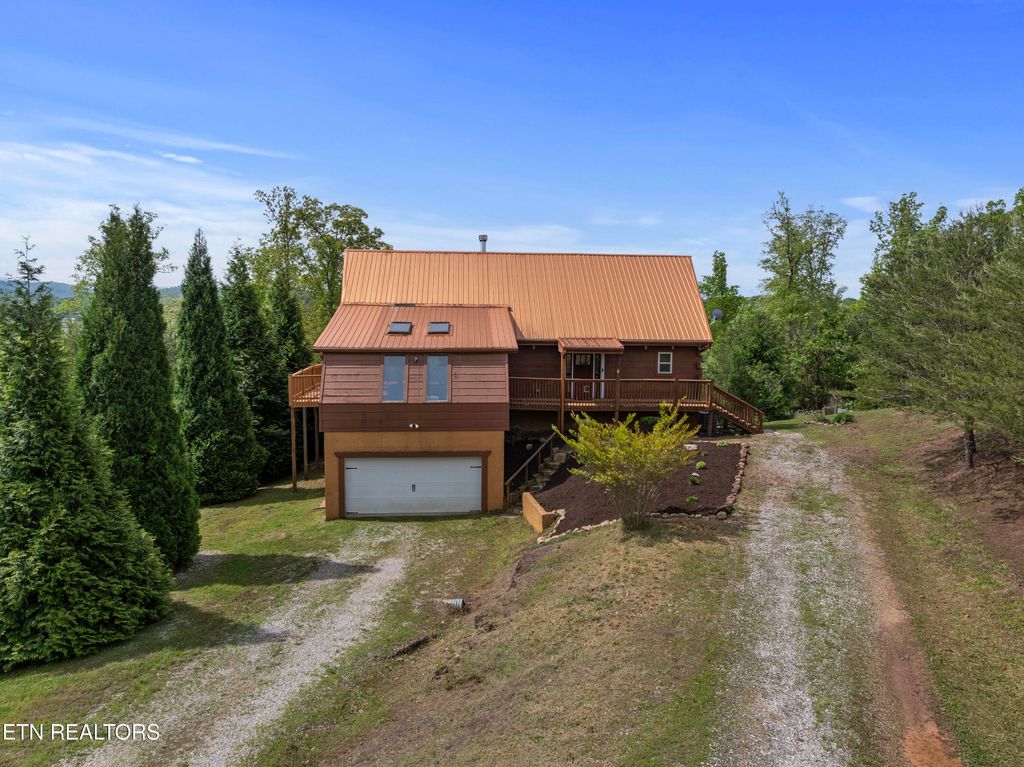 Photo of 155 George THomas Rd, Vonore, TN 37885 (MLS # 1300038)