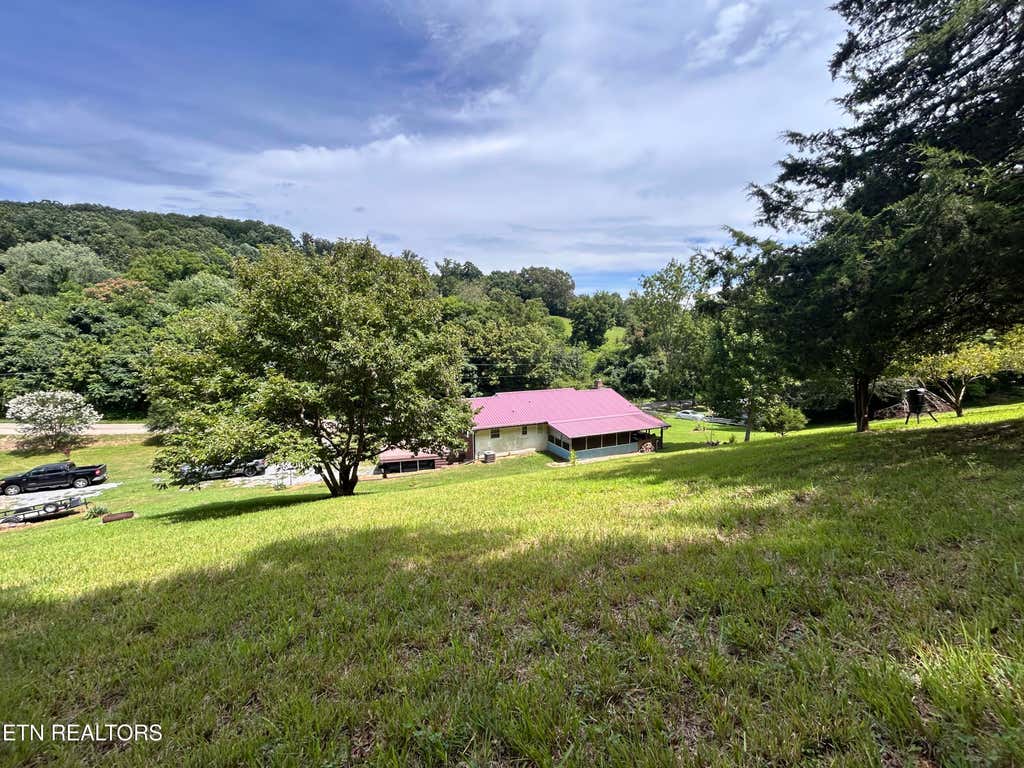 Photo of 1926 Newman Hollow Rd, Bean Station, TN 37708 (MLS # 1350570)