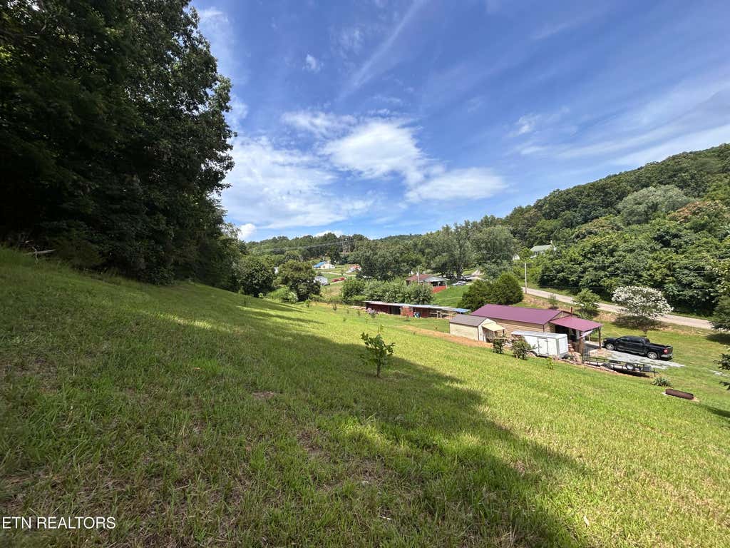 Photo of 1926 Newman Hollow Rd, Bean Station, TN 37708 (MLS # 1350570)