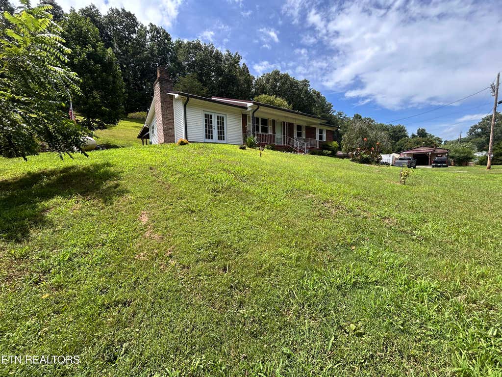 Photo of 1926 Newman Hollow Rd, Bean Station, TN 37708 (MLS # 1350570)