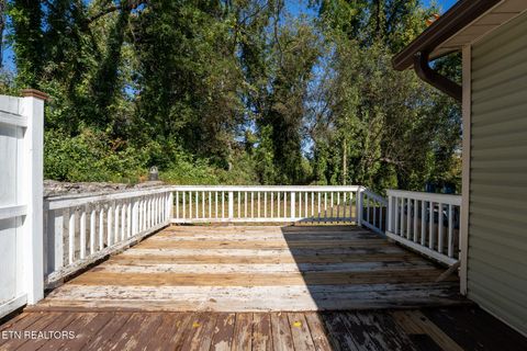 Tiny photo for 122 Kentucky Ave, Oak Ridge, TN 37830 (MLS # 1319419)