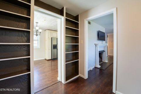 Tiny photo for 122 Kentucky Ave, Oak Ridge, TN 37830 (MLS # 1319419)