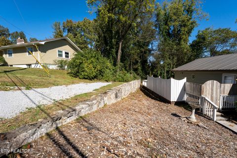 Tiny photo for 122 Kentucky Ave, Oak Ridge, TN 37830 (MLS # 1319419)