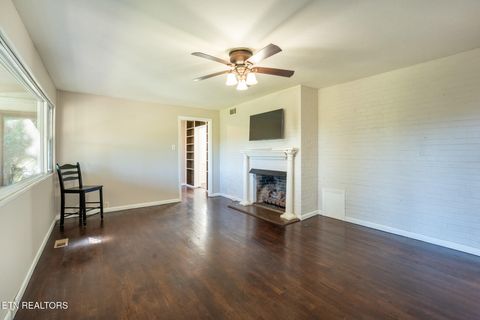 Tiny photo for 122 Kentucky Ave, Oak Ridge, TN 37830 (MLS # 1319419)