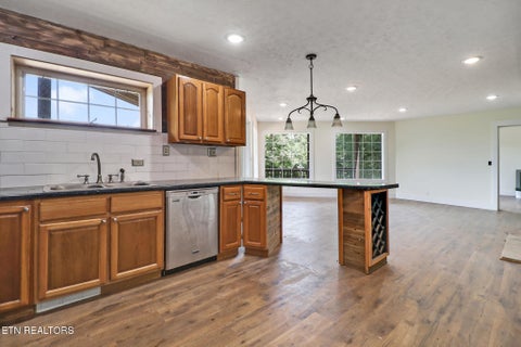 Tiny photo for 517 Big Sky Rd, Jamestown, TN 38556 (MLS # 1346615)