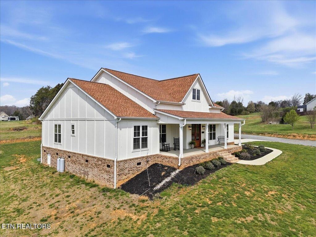 Photo of 4817 Morganton Rd, Maryville, TN 37801 (MLS # 1333635)