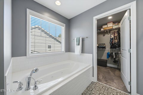 Tiny photo for 118 Fallberry St, Oak Ridge, TN 37830 (MLS # 1353501)