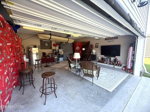 Tiny photo for 118 Fallberry St, Oak Ridge, TN 37830 (MLS # 1353501)