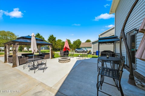Tiny photo for 118 Fallberry St, Oak Ridge, TN 37830 (MLS # 1353501)