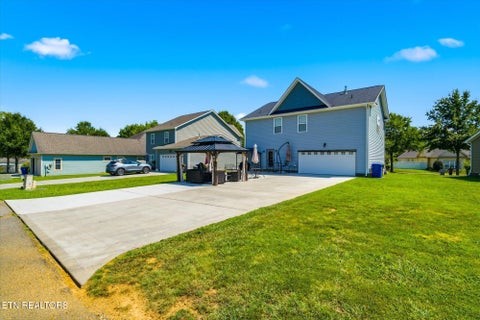 Tiny photo for 118 Fallberry St, Oak Ridge, TN 37830 (MLS # 1353501)