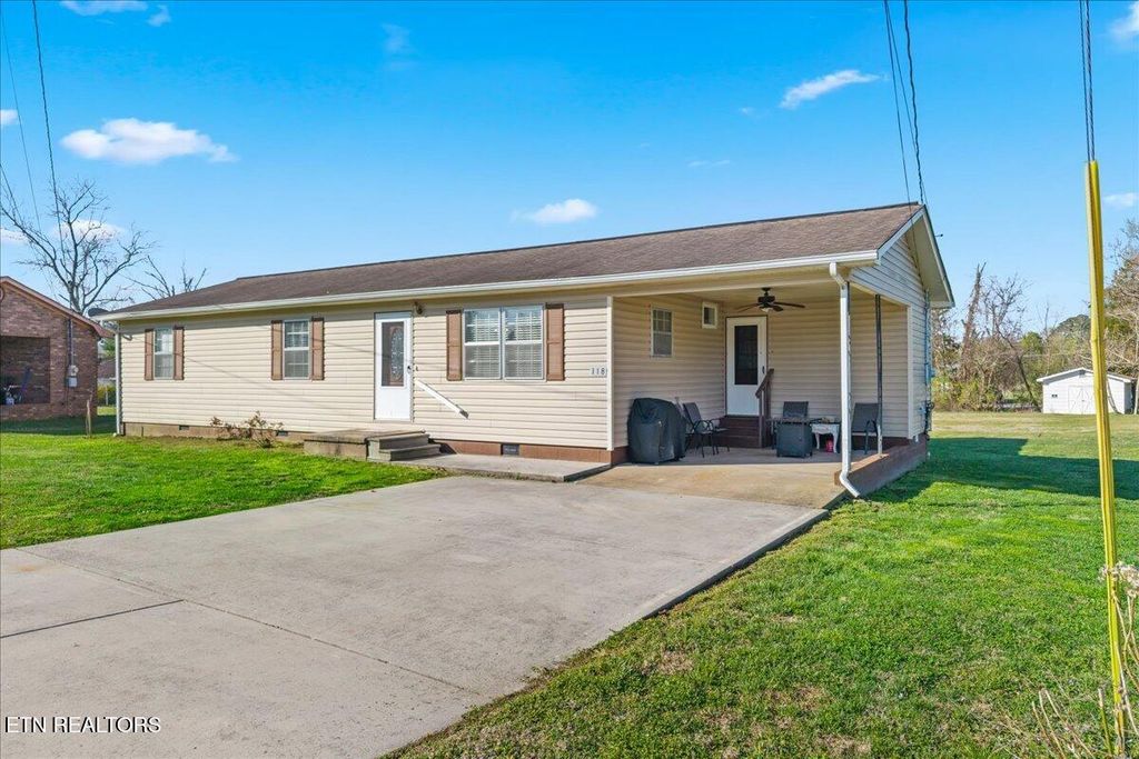 Photo of 118 Bradley Drive, Madisonville, TN 37354 (MLS # 1332917)