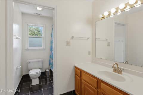 Tiny photo for 118 W Melbourne Rd, Oak Ridge, TN 37830 (MLS # 1350098)
