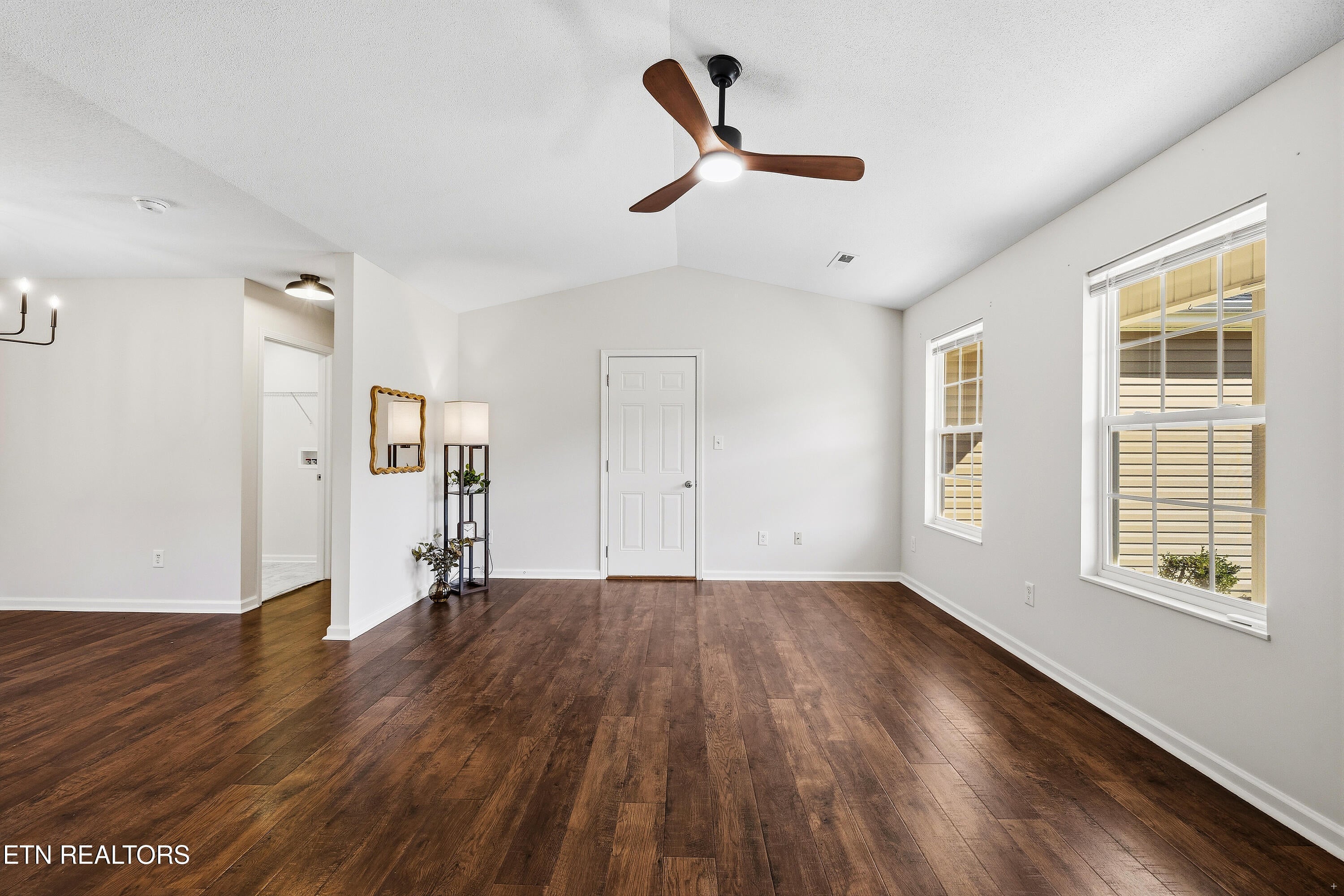 5111 Cattail Lane