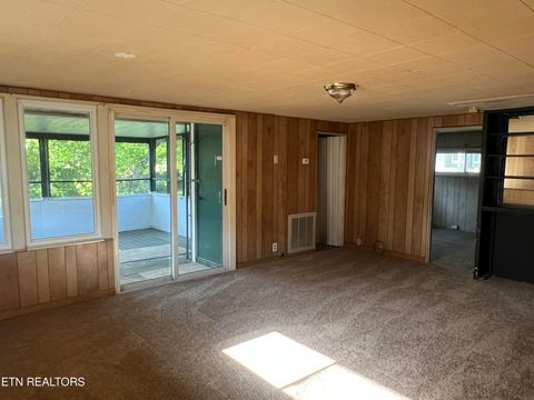 Tiny photo for 761 W Outer Dr, Oak Ridge, TN 37830 (MLS # 1338037)