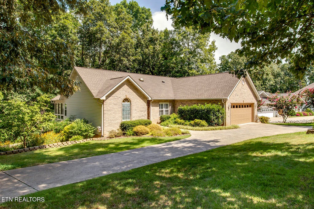 Photo of 111 Kawatuska Way, Loudon, TN 37774 (MLS # 1353119)