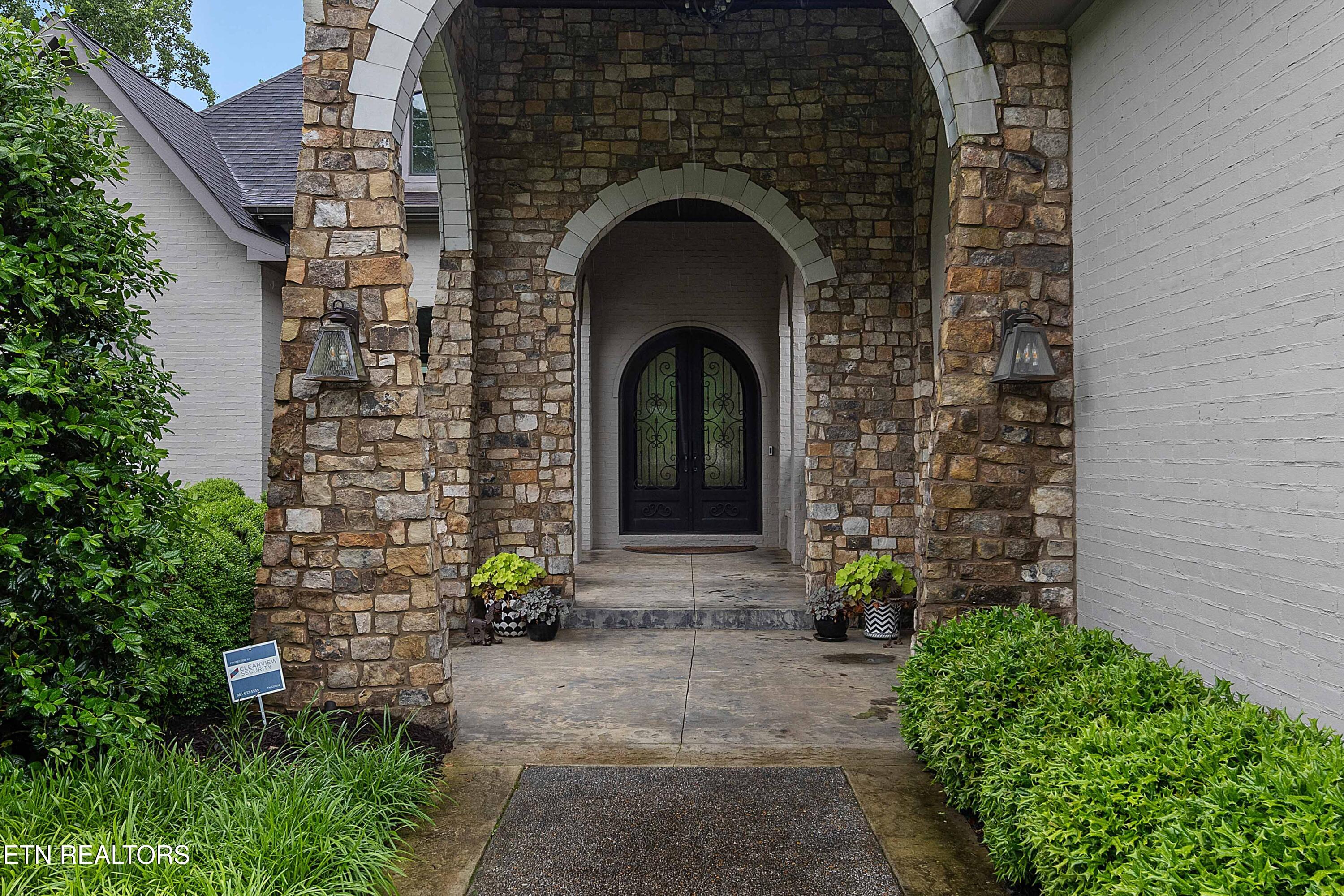 2403 Woodland Reserve Lane