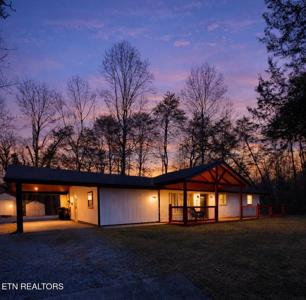 Photo of 2349 Scenic Loop Rd, Pigeon Forge, TN 37863 (MLS # 1327764)