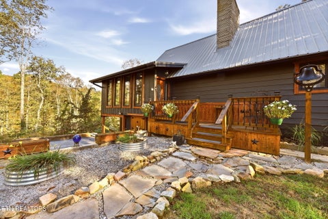 Tiny photo for 5524 Sparta Hwy, Crossville, TN 38572 (MLS # 1359770)