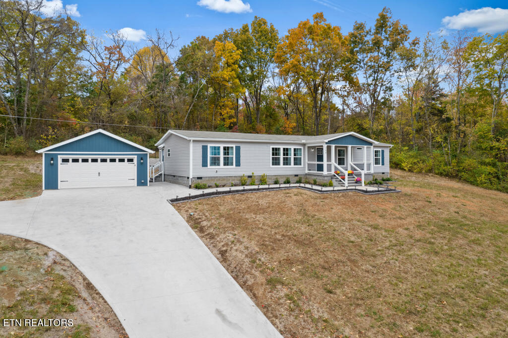 750 Everett Rd
