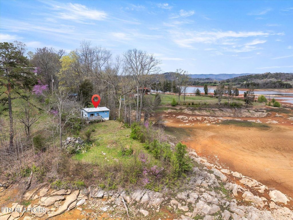 Photo of 1429 Rocky Summit Rd, Bean Station, TN 37708 (MLS # 1299629)