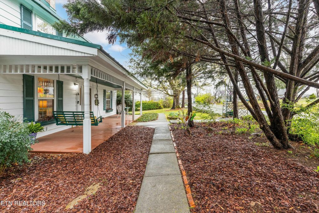 Photo of 108 N Young St, Friendsville, TN 37737 (MLS # 1329643)