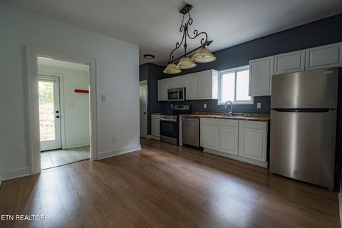 Tiny photo for 411 James Ave, Knoxville, TN 37921 (MLS # 1320242)