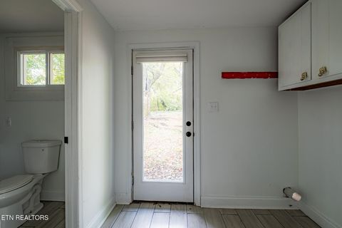 Tiny photo for 411 James Ave, Knoxville, TN 37921 (MLS # 1320242)