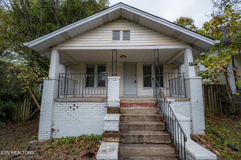 Photo of 411 James Ave, Knoxville, TN 37921 (MLS # 1320242)