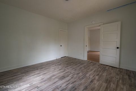 Tiny photo for 411 James Ave, Knoxville, TN 37921 (MLS # 1320242)