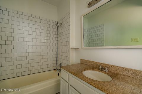 Tiny photo for 411 James Ave, Knoxville, TN 37921 (MLS # 1320242)