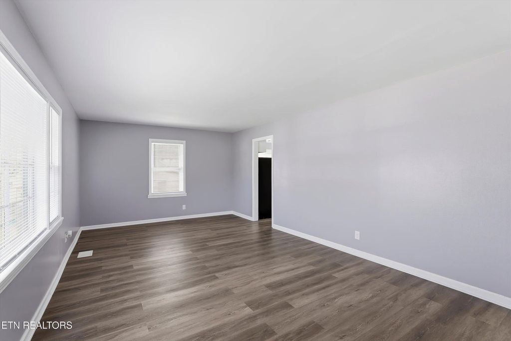 Photo of 1106 Bradshaw Garden Drive, Knoxville, TN 37912 (MLS # 1331712)