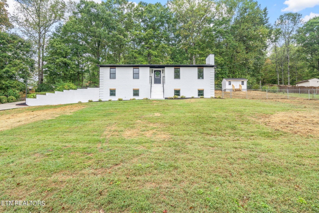 Photo of 113 Clark Lane, Powell, TN 37849 (MLS # 1277811)