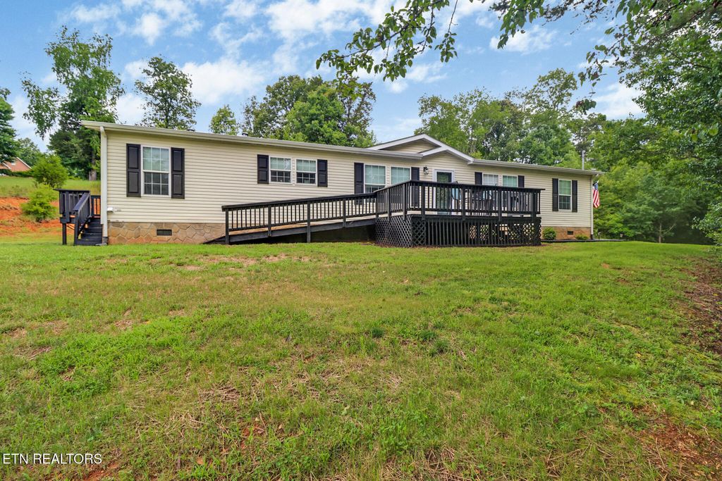 Photo of 122 Allison Cove Drive, Harriman, TN 37748 (MLS # 1305566)