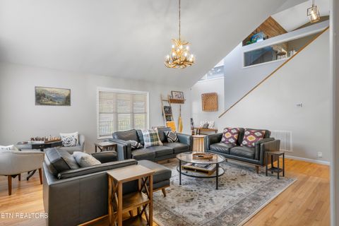 Tiny photo for 527 Hawks Tr, Gatlinburg, TN 37738 (MLS # 1342421)