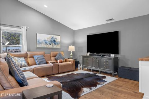 Tiny photo for 527 Hawks Tr, Gatlinburg, TN 37738 (MLS # 1342421)
