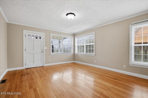 Tiny photo for 1201 McFarland St, Morristown, TN 37814 (MLS # 1350145)