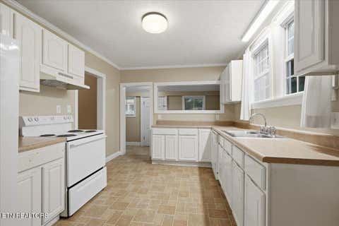 Tiny photo for 1201 McFarland St, Morristown, TN 37814 (MLS # 1350145)