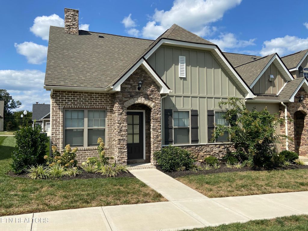 Photo of 12628 Needlepoint Drive, Farragut, TN 37934 (MLS # 1314135)