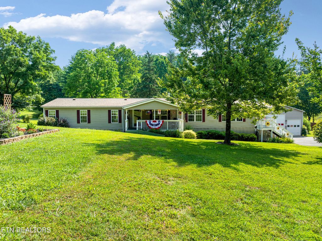 Photo of 741 E Millers Cove Rd, Walland, TN 37886 (MLS # 1307423)
