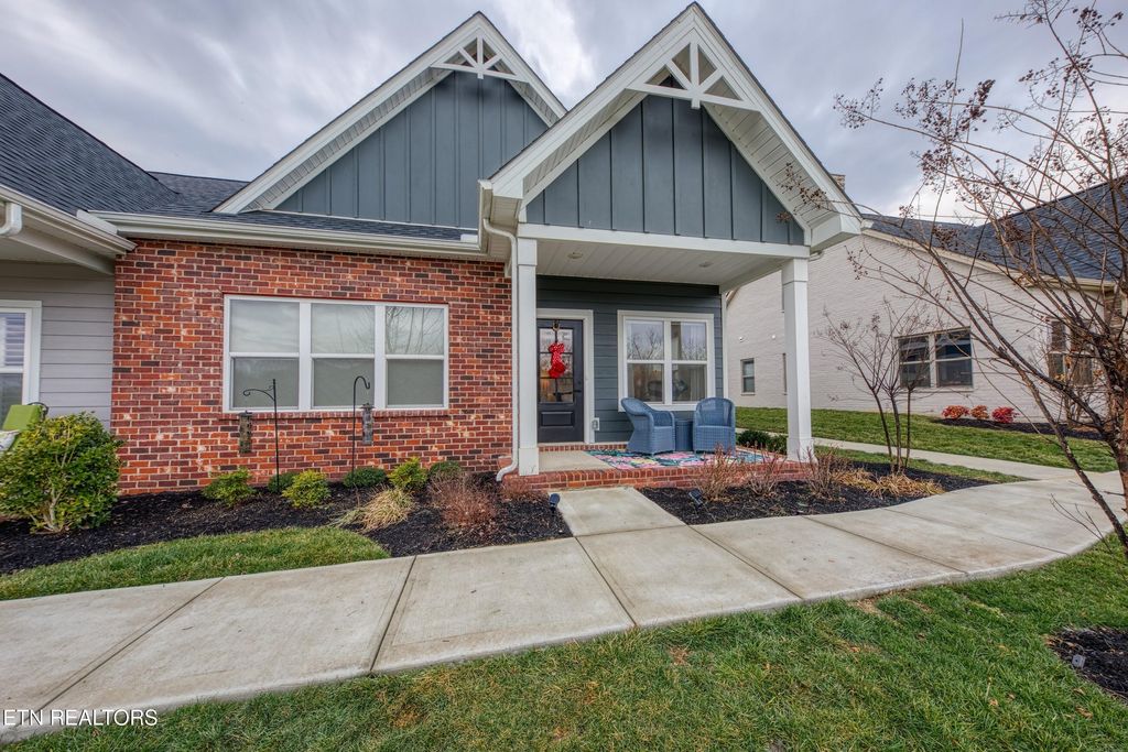 Photo of 166 Goldheart Rd, Farragut, TN 37934 (MLS # 1328924)