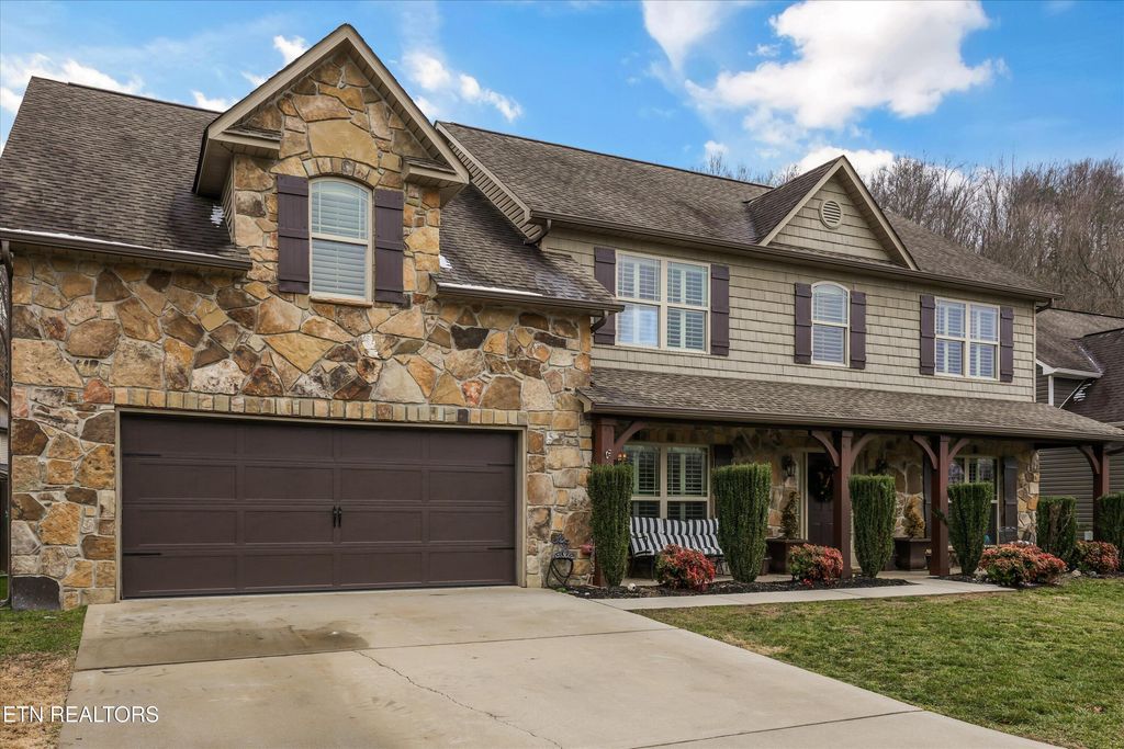 Photo of 1413 Yarnell Station Blvd, Knoxville, TN 37932 (MLS # 1328764)