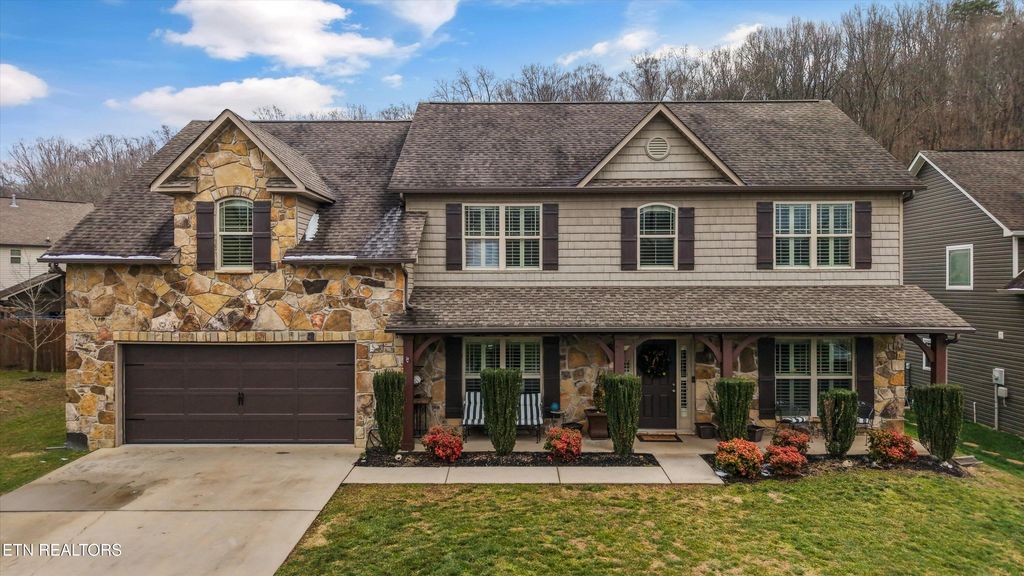 Photo of 1413 Yarnell Station Blvd, Knoxville, TN 37932 (MLS # 1328764)