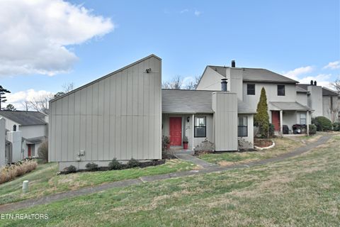 Photo of 8701 Olde Colony Trl #Apt 62, Knoxville, TN 37923 (MLS # 1328796)