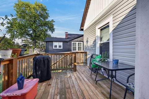 Tiny photo for 929 Maryville Pike, Knoxville, TN 37920 (MLS # 1354909)