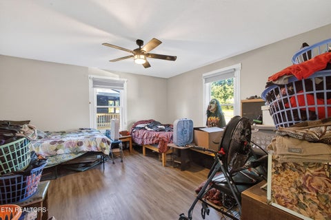 Tiny photo for 929 Maryville Pike, Knoxville, TN 37920 (MLS # 1354909)