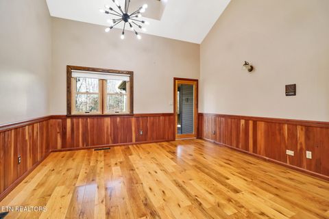 Tiny photo for 815 York Rd, Crossville, TN 38555 (MLS # 1338221)