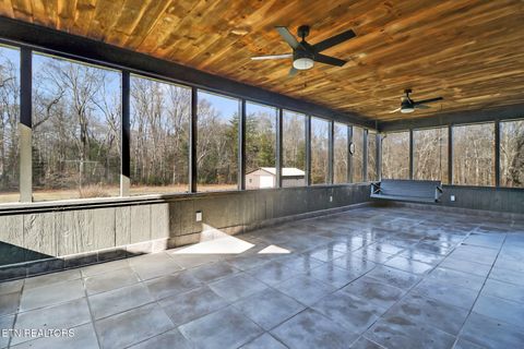 Tiny photo for 815 York Rd, Crossville, TN 38555 (MLS # 1338221)